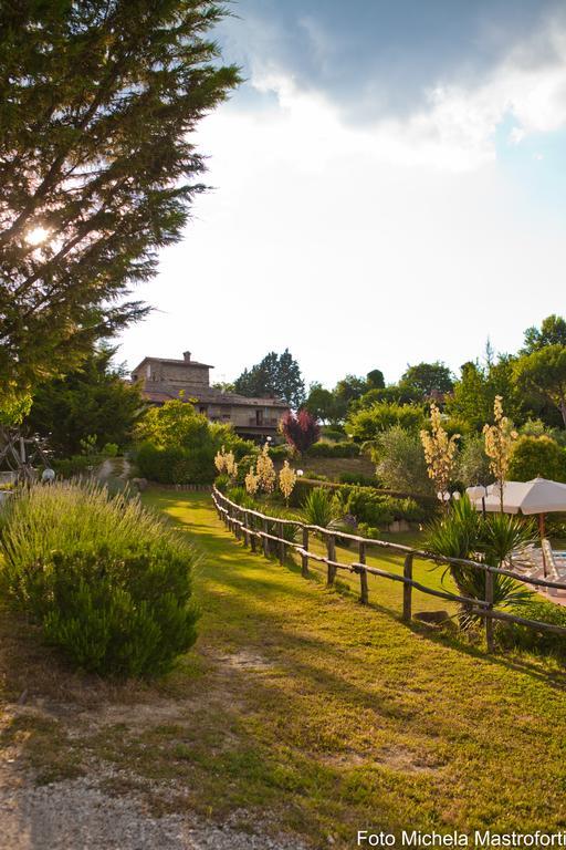 Poggio Paradiso Apartments Mengara Kültér fotó