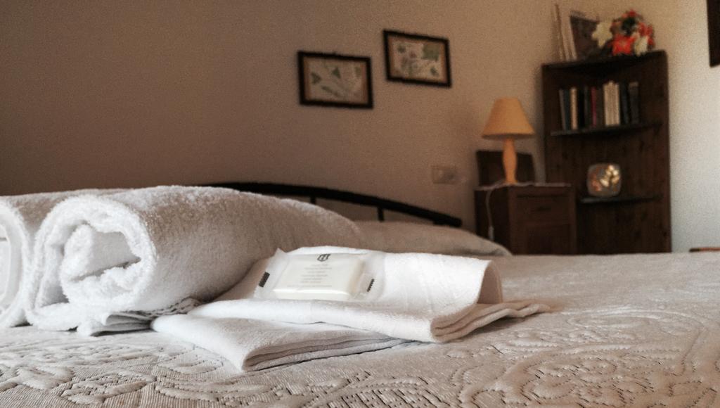 Poggio Paradiso Apartments Mengara Szoba fotó