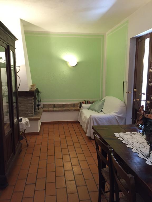 Poggio Paradiso Apartments Mengara Szoba fotó