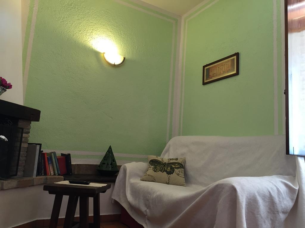 Poggio Paradiso Apartments Mengara Kültér fotó